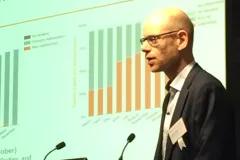 Niklas Höhne presenting at Chatham House